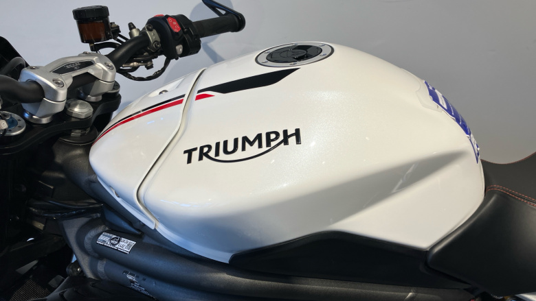 Triumph Speed Triple RS (18MY)